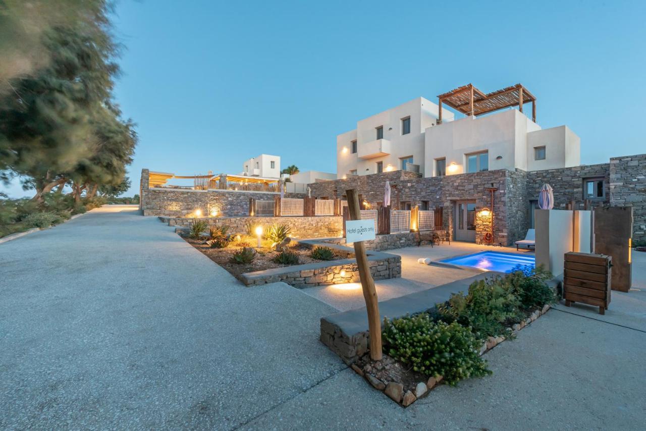 Paros Comfy Suites 纳乌萨 外观 照片