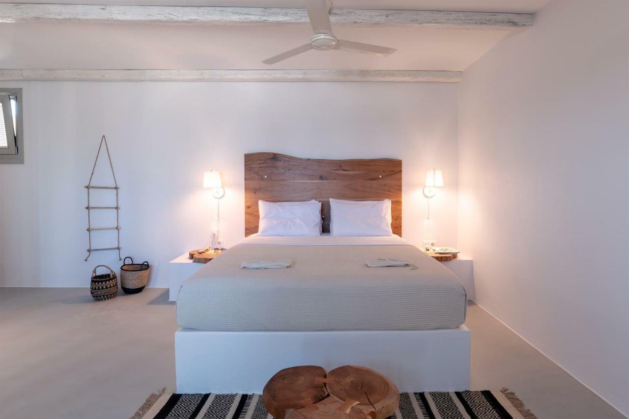 Paros Comfy Suites 纳乌萨 外观 照片